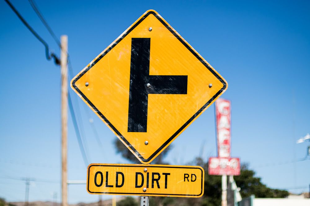 Las Vegas, NV - Victims Hurt in Hit-and-Run Collision at St Rose Pkwy & Amigo St